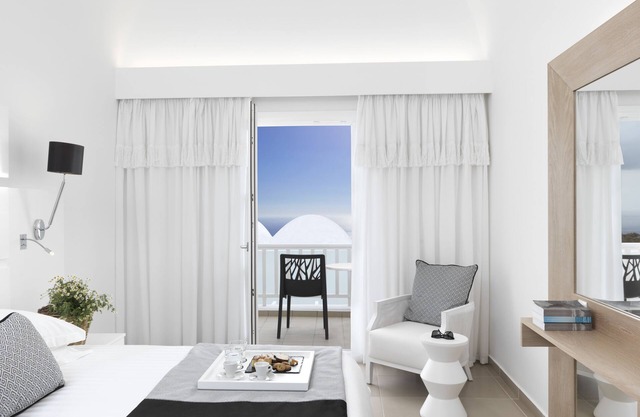 Aressana Spa Hotel and Suites