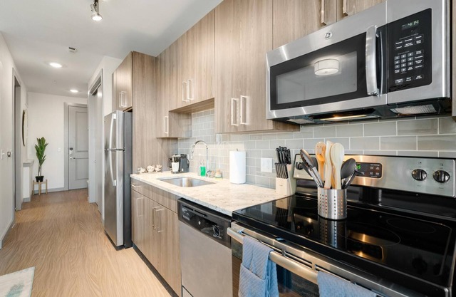Arlington Elegant Studio Apartment