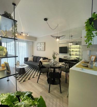 Art10 Milu - Miraflores-Larcomar