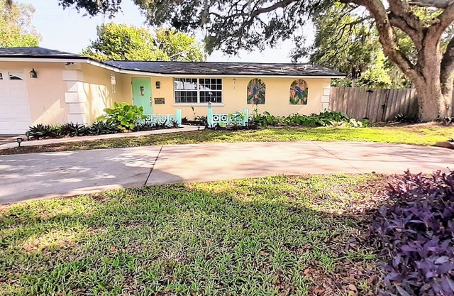 Artist owned home near beaches