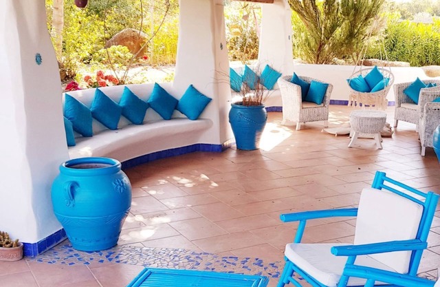[Artista] Elegant Villa Close to the Sea with Fenced Garden