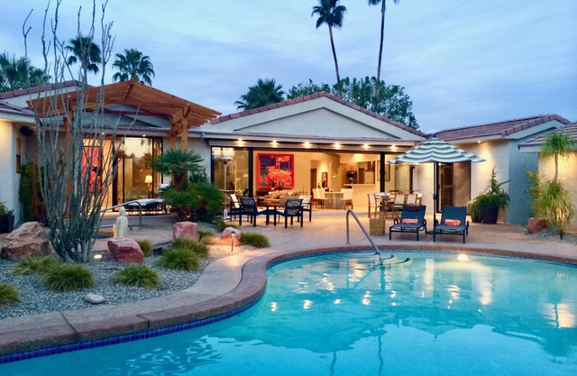 Artsy, Luxury Tennis Estate
