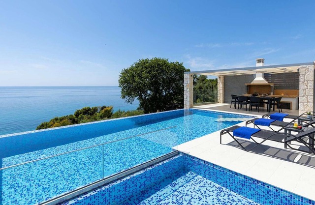 As part of our Luxury Collection, this house offers an extra degree of luxury in the form of, for ex