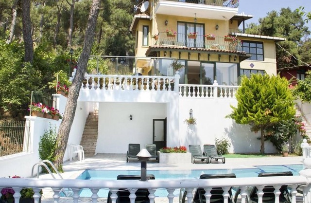 Asiyan Butik Hotel