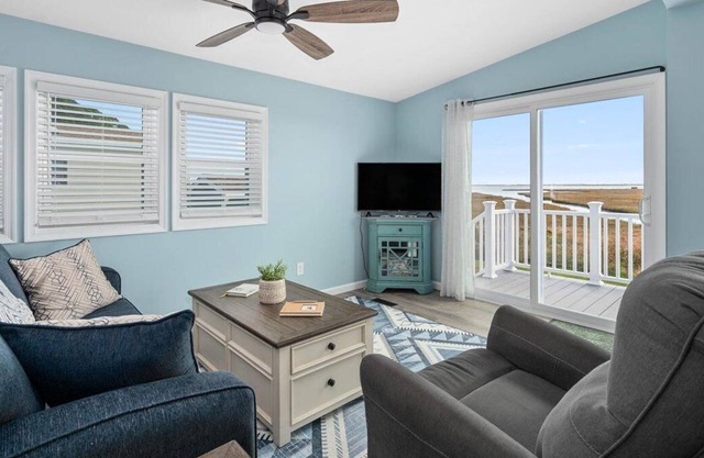 Assateague Pointe - 2 br 1.5 baths, WOC, 2 pools, game room, stocked fishing ponds and more