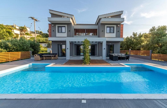 Assos Luxury Villas
