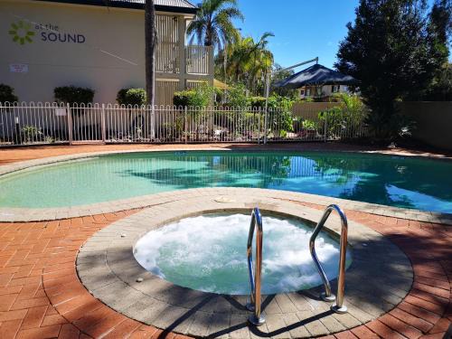 At The Sound Noosa Motel