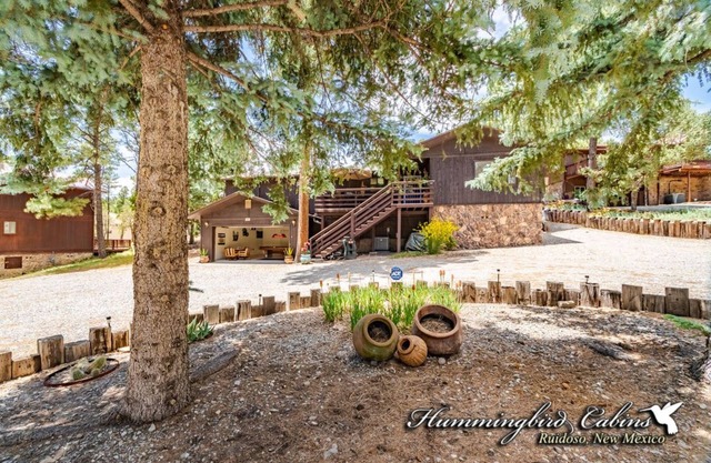 At Wits' End: 'Don't be at your wits' end looking for a vacation rental!' Hot tub & Pool Table