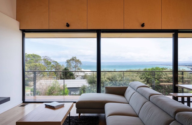 Atelier on Freycinet - Beachside Property