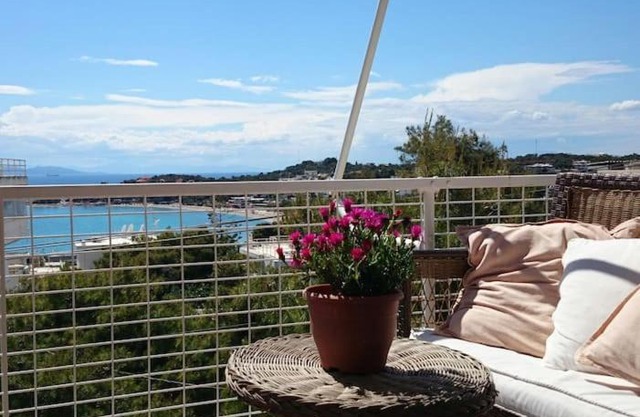 Athens Vouliagmeni great sea view apartment