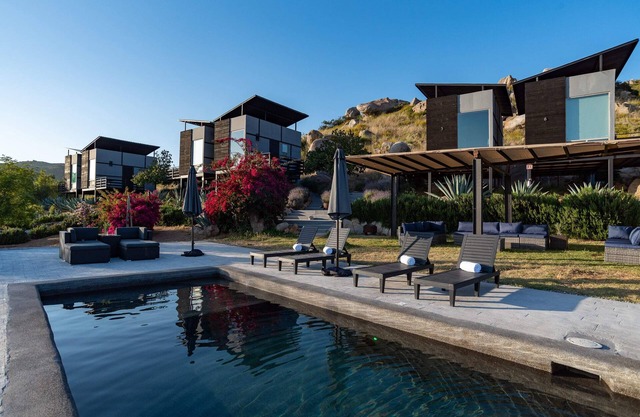 Atika Retreat - Vinyard Cabin