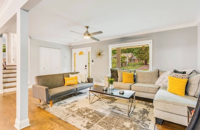 Atlanta's Luxe 6-Bedroom Haven