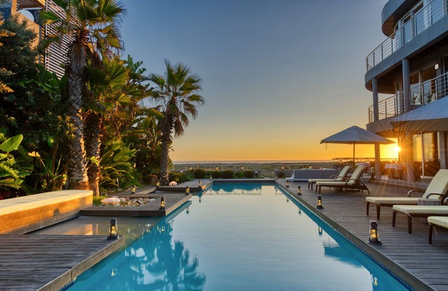 Atlantic Palms
