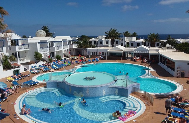 Atlantis Las Lomas