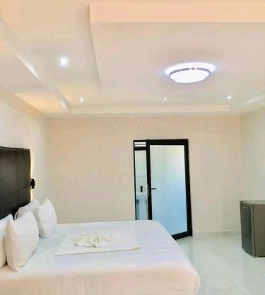 Atoma Lodge
