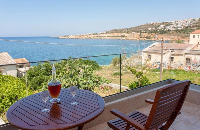 Aura Estate