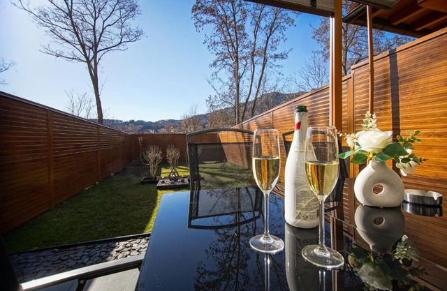 AusZeit Steiraland 2 mit privaten Terrasse und Garten und Parkplatz