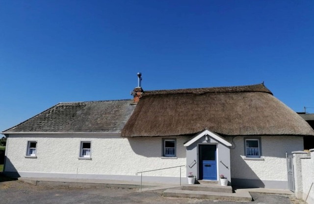 Authentic thatched cottage in the heart of Irelands ancient East.