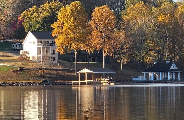 Autumn Escape-Lakeside Retreat Hot Tub-Dock-Fall Foliage at Smith Mountain Lake