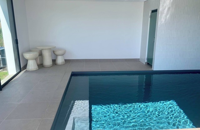 Aux chardons bleus" house