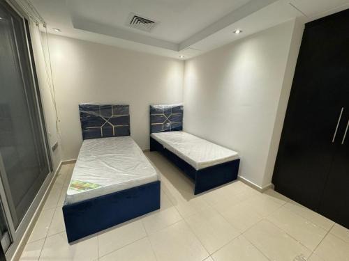 Av homes
