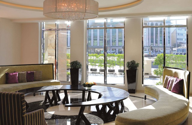 Avani Deira Dubai Hotel