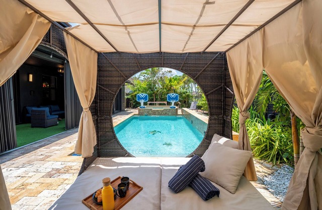 Avatar Luxe Villa 5BR I Cinema I Pool I Game Room I Waterfrontnnnnn
