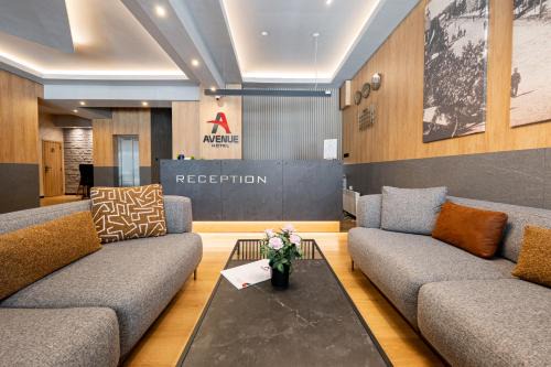 Avenue Hotel