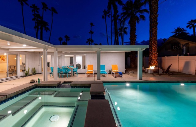 Avery Adventure - Entertainer’s Midcentury Dream!