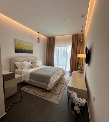 Avio Apartments