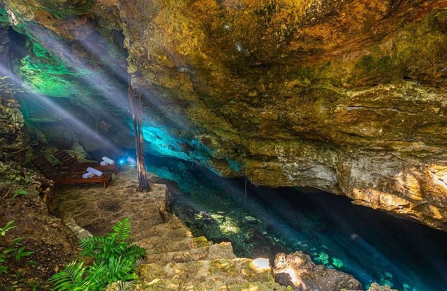 Award Winning Private Cenote Villa 10min to Beach