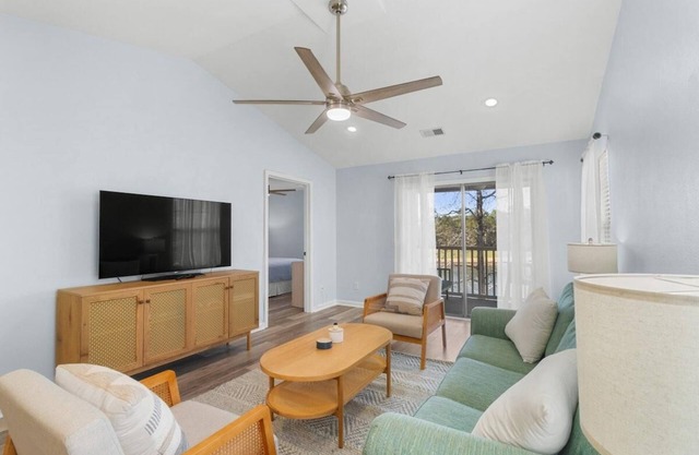 Award-Winning True Blue Golf Course Community