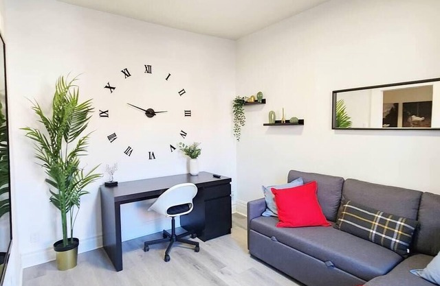 Awesome 2BDR Condo In Verdun