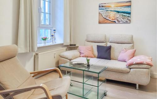 Awesome Apartment In Hohen Wieschendorf