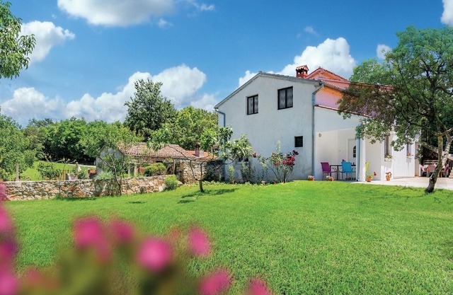 Awesome apartment in Sv.Petar u Sumi