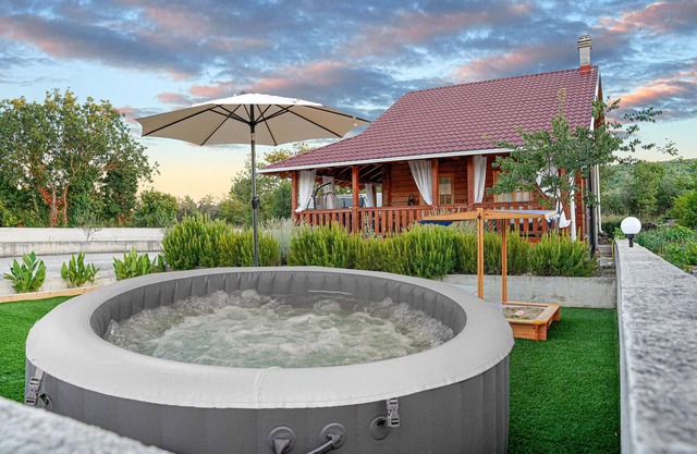 Awesome home in Dubrava kod Sibenika