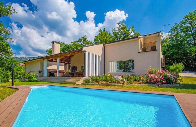 Awesome home in Buzet