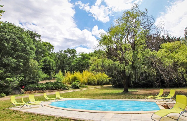 Awesome home in GOULT