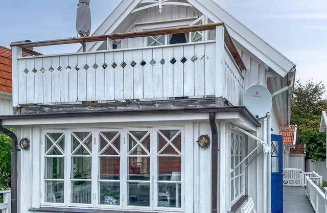 Awesome home in Kyrkesund with WiFi