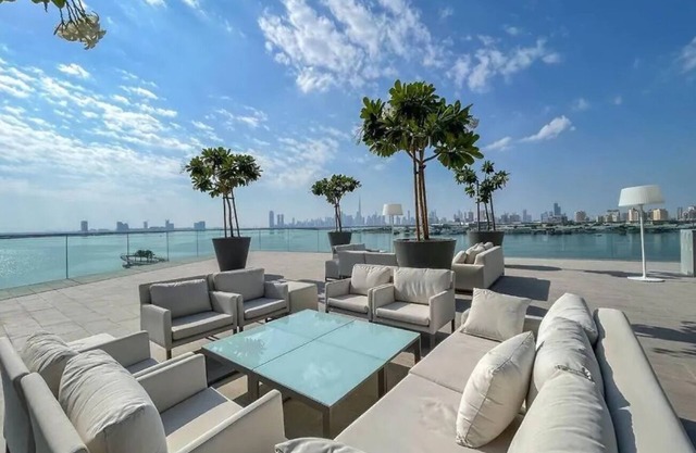 Aya - Outstanding 1BR Apartment With Amazing Creek Views