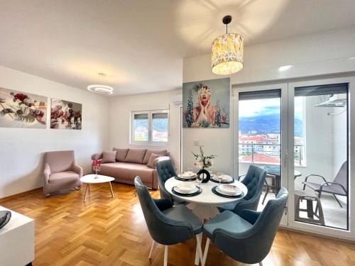 Azure Apartments