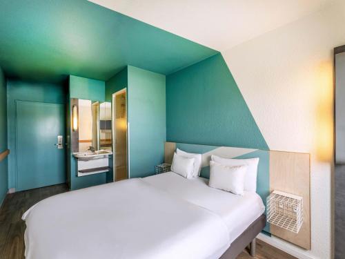 B&B HOTEL Köln-Porz