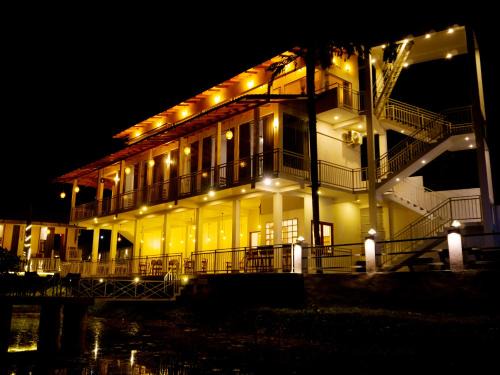 B & G Hotel