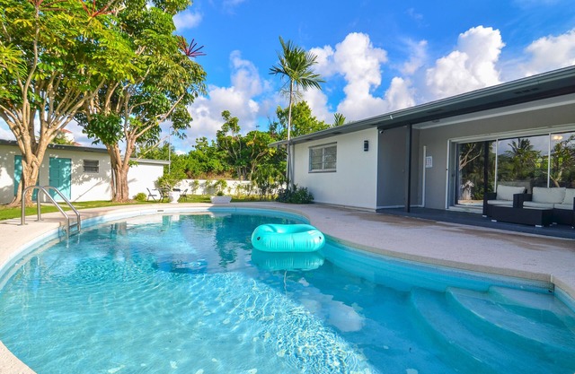 Bahamian Dream! Modern Home w/Pool + Walking Distance to the Beach, Baha Mar, and more!