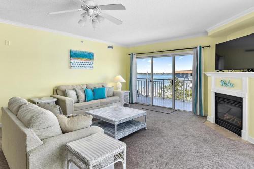 Bahia Vista II 305