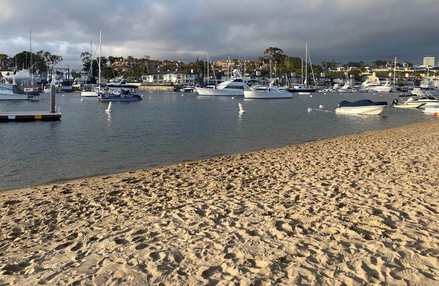 BALBOA ISLAND COTTAGE