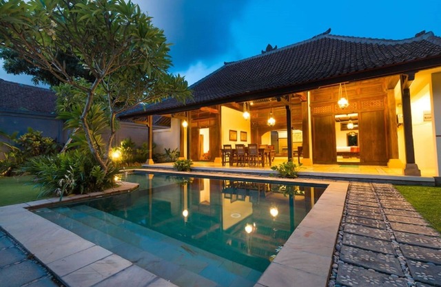 Bali Royal Heritage Villas