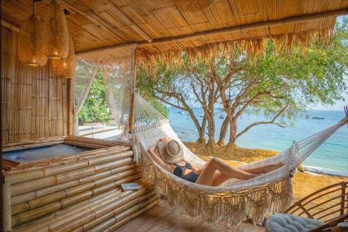 Bamboo Seaview Koh Larn with Hottub Balcony No2 Second Floor