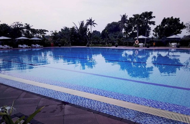 Barata Hotel Near Bandara Soekarno Hatta