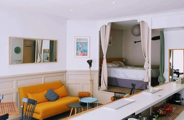 BARBUAT, grand cosy